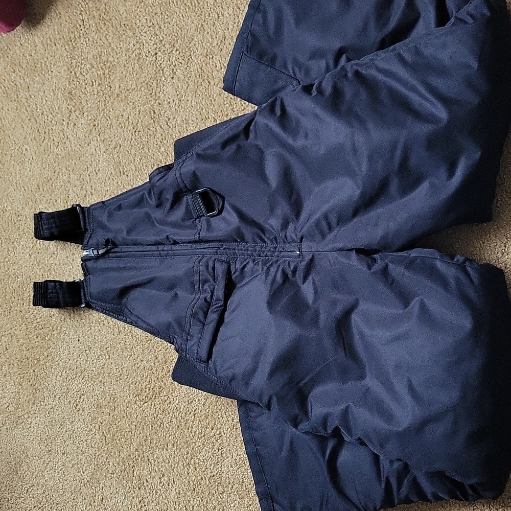 AQ black ski bibs - childs XS 5/6